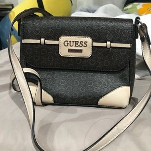 Guess cross body purse